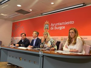 TERTULIA EN CORTO Y POR DERECHO